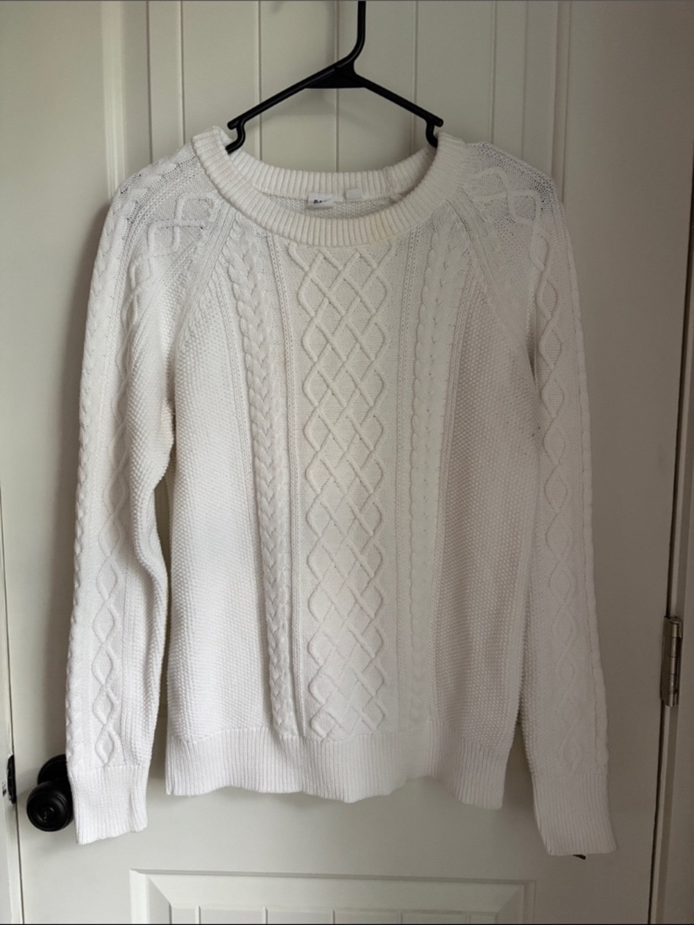 GAP Cream Cable Knit Crew Neck Sweater
